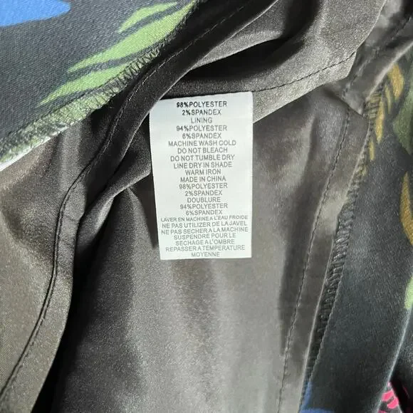 Trina Turk Kiera Astor's Garden Sheath Dress Small Dark Floral Sleeveless - Picture 6 of 7